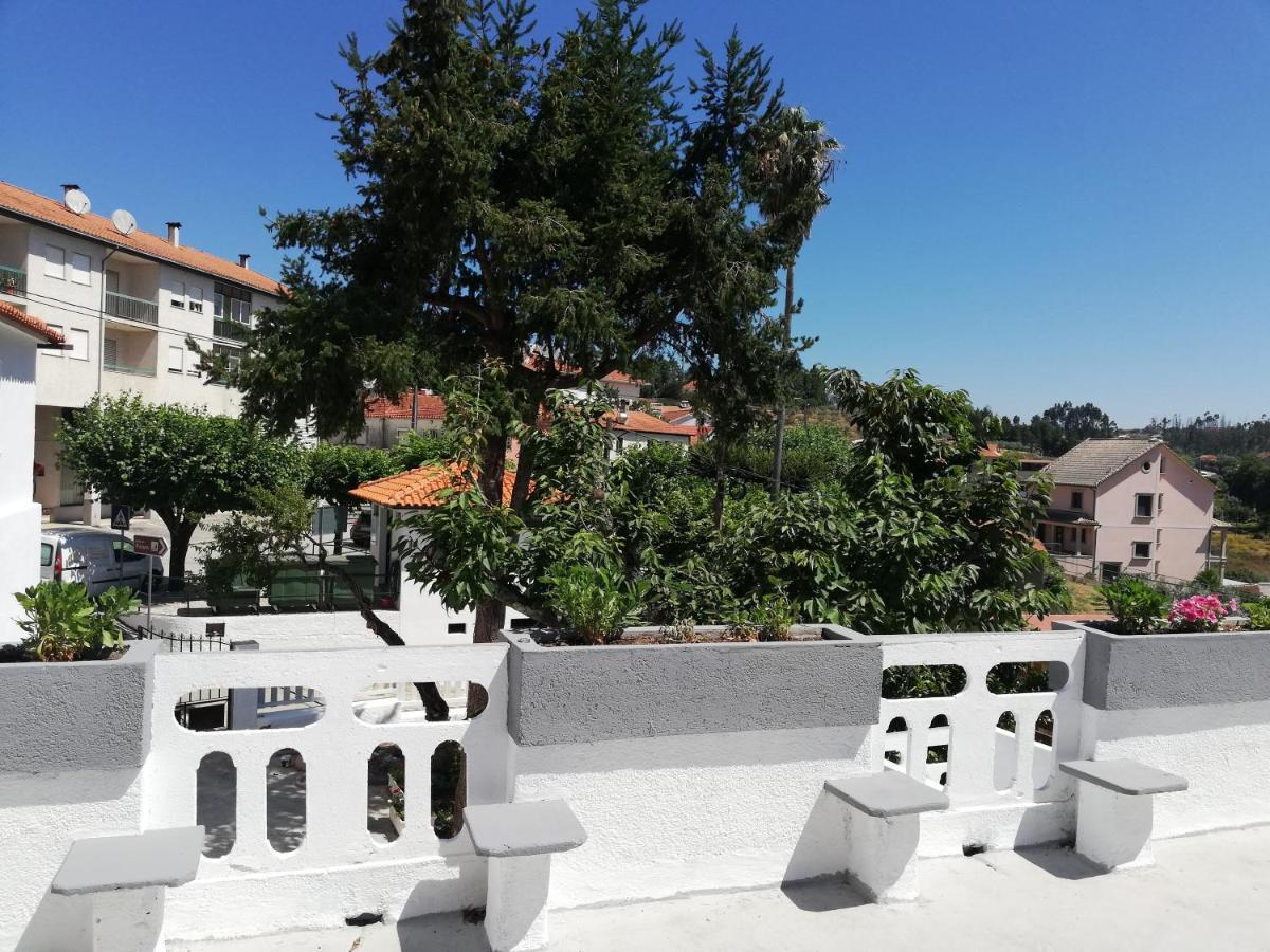 Mondalva Guesthouse Sao Pedro de Alva المظهر الخارجي الصورة