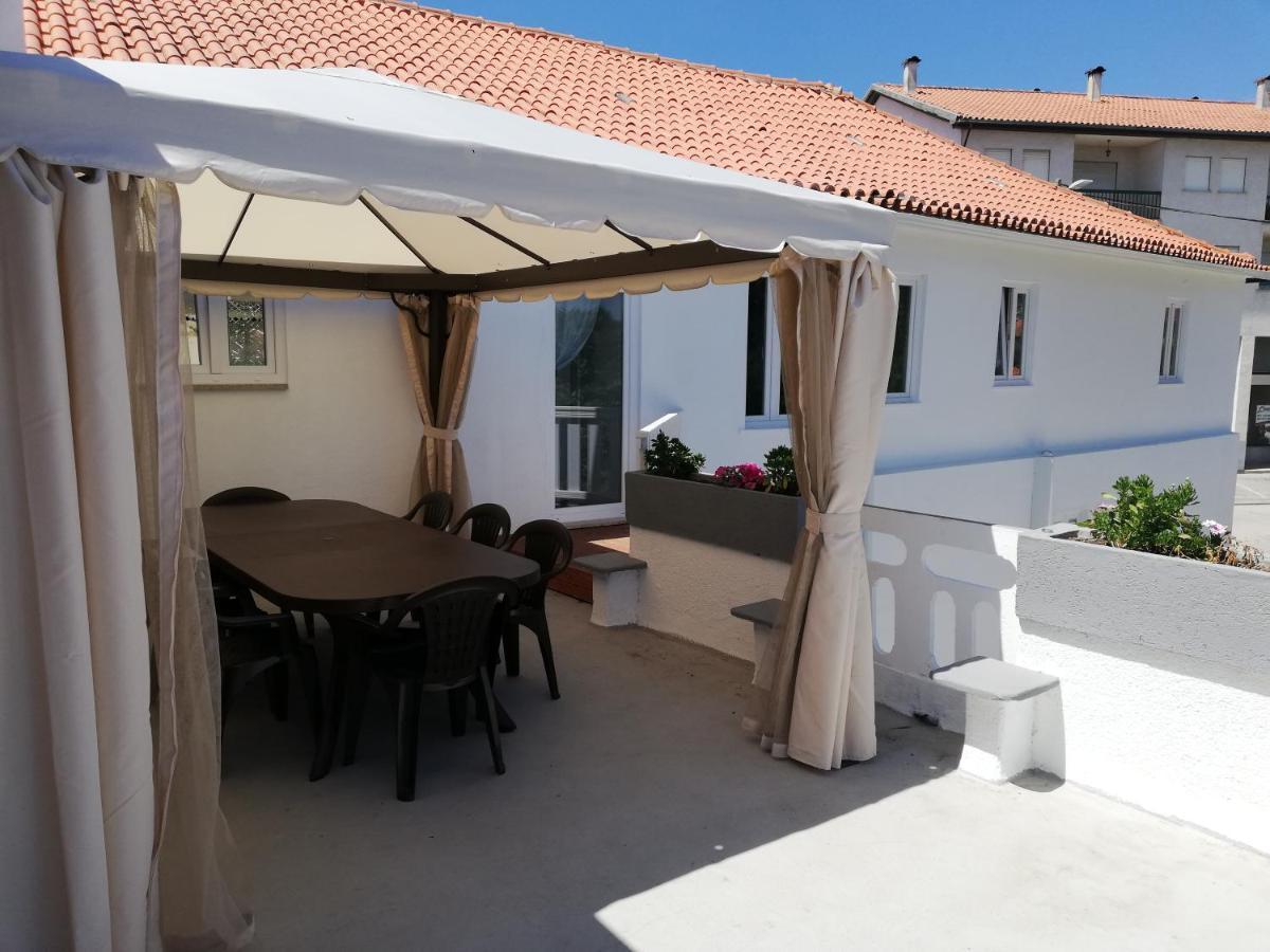 Mondalva Guesthouse Sao Pedro de Alva المظهر الخارجي الصورة
