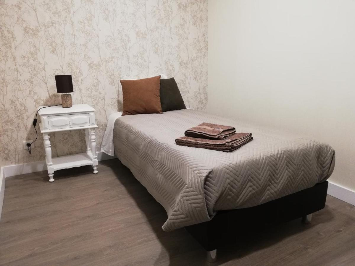 Mondalva Guesthouse Sao Pedro de Alva المظهر الخارجي الصورة