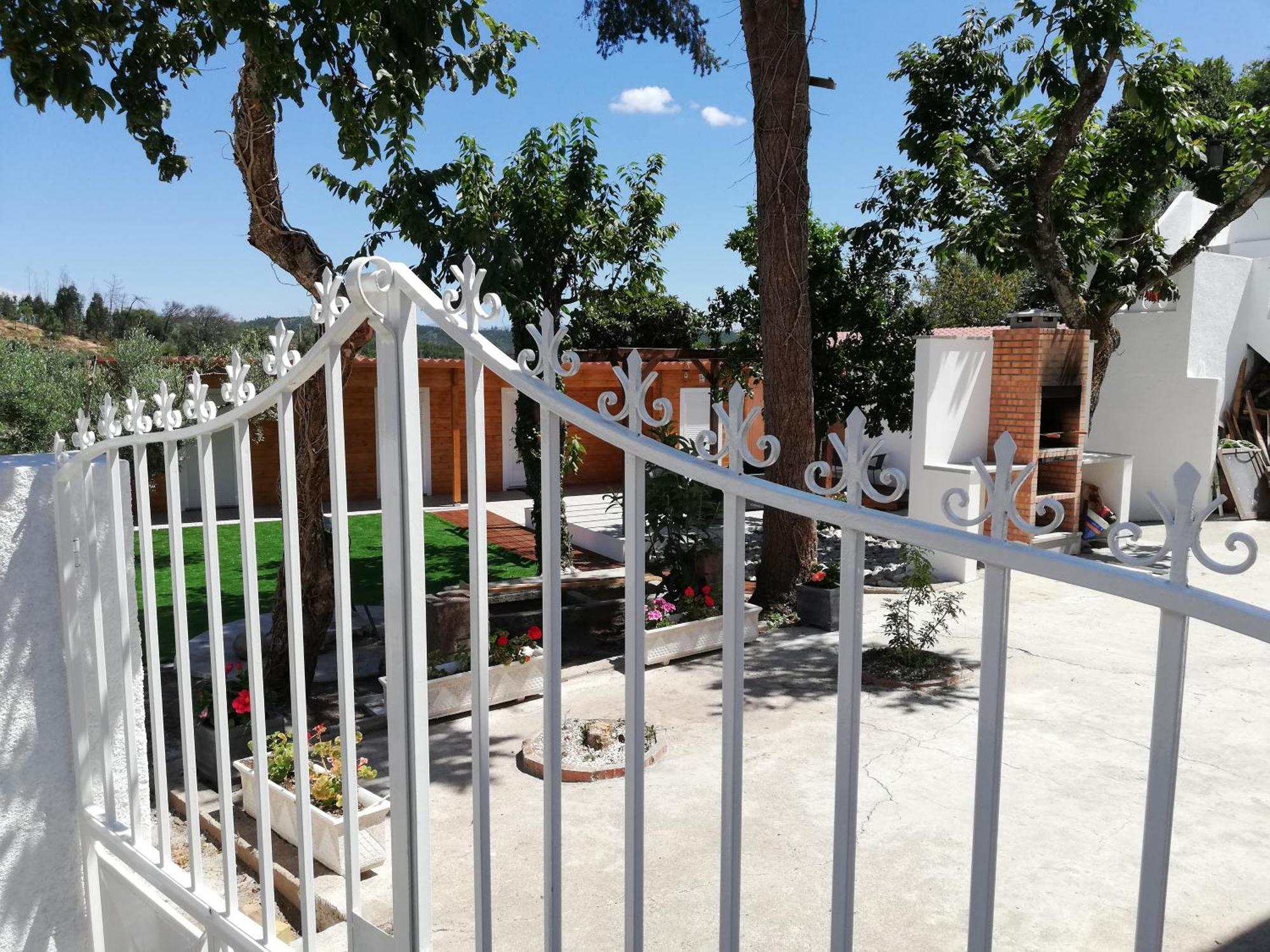 Mondalva Guesthouse Sao Pedro de Alva المظهر الخارجي الصورة